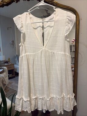 American Threads White V-Neck Ruffle Babydoll Tunic